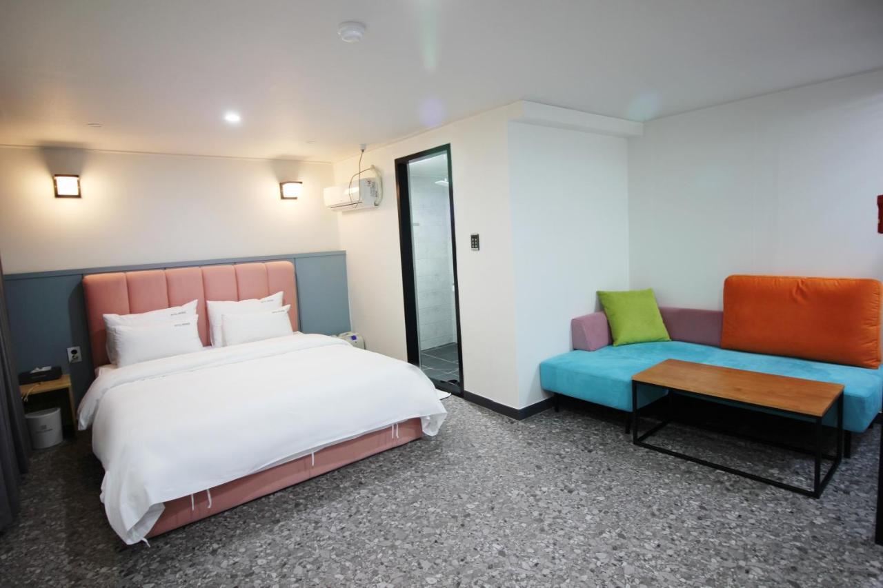 Bronze Hotel Cshangvon Kültér fotó